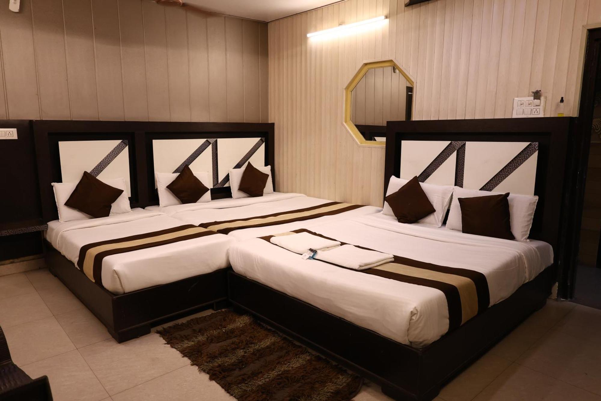 Hotel Pardesi Haridwar Ngoại thất bức ảnh