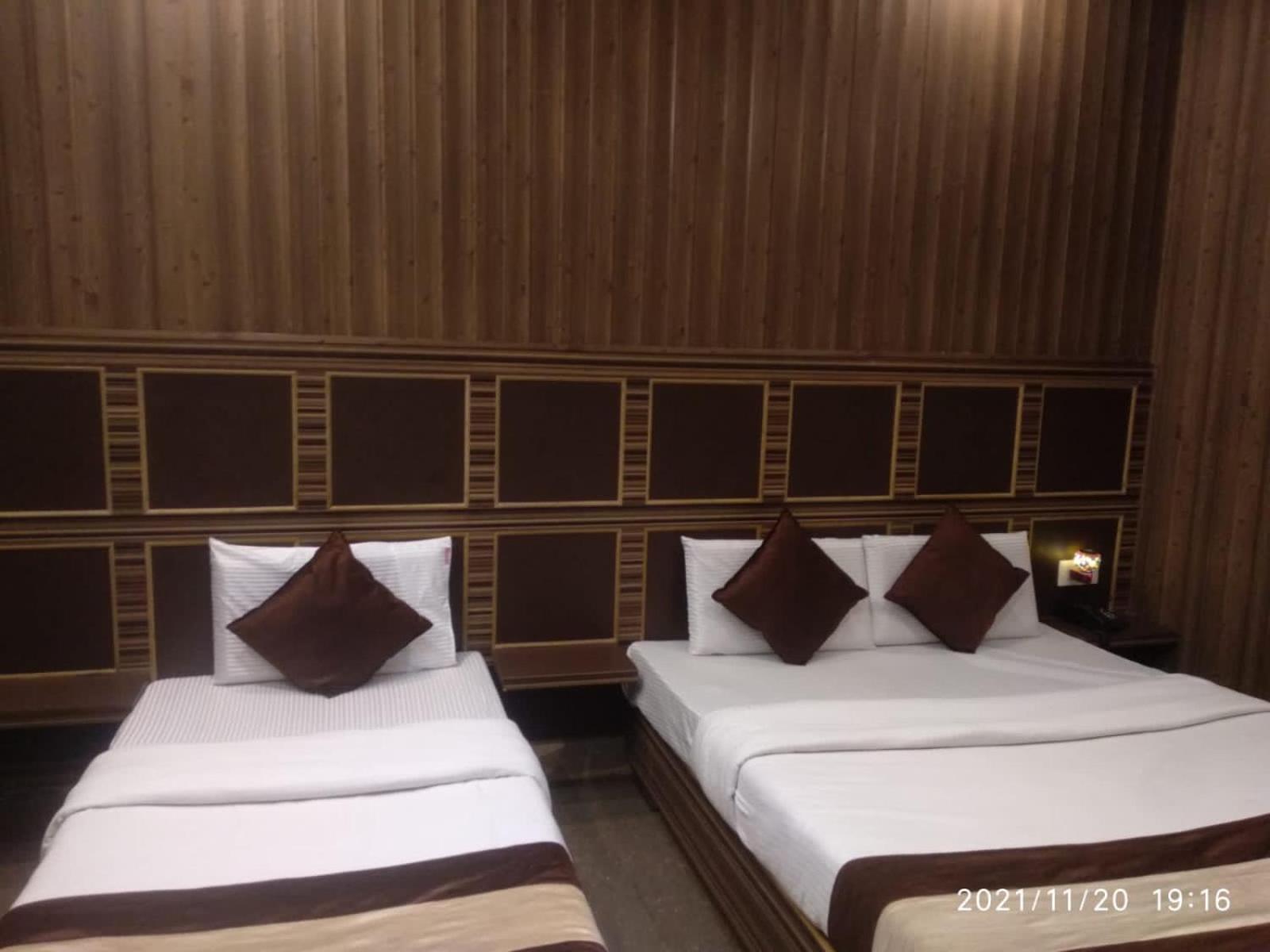 Hotel Pardesi Haridwar Ngoại thất bức ảnh