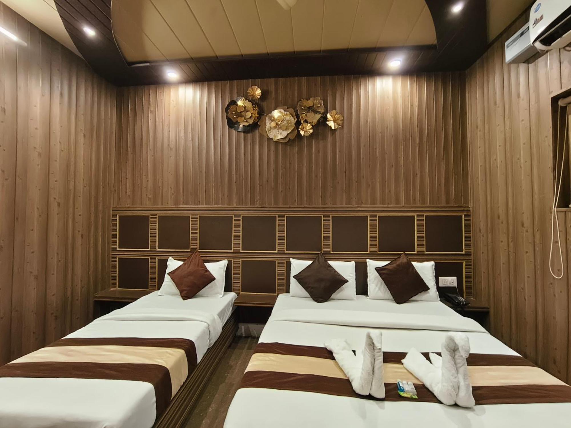 Hotel Pardesi Haridwar Ngoại thất bức ảnh